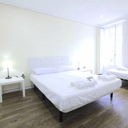 El Magnanimo Rooms & Breakfast Valencia Exterior photo